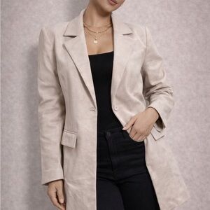 Elegant Cream Women's Blazer